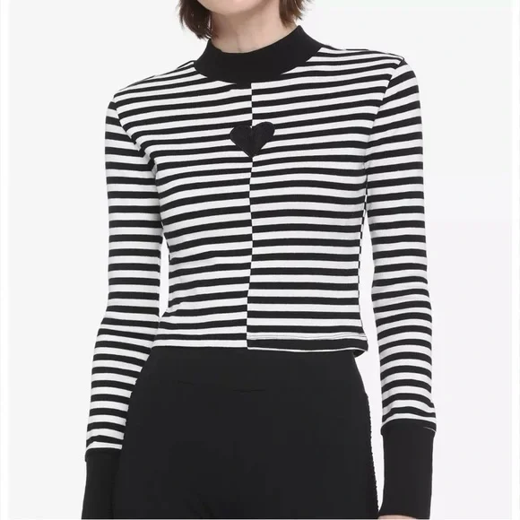 HOT TOPIC Black & White Stripe Heart Mock Heart Front Long-Sleeve Top Xl - Picture 3 of 11